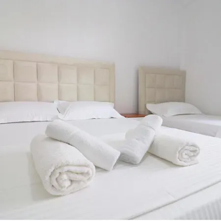 Hotel apartamentowy Mihali